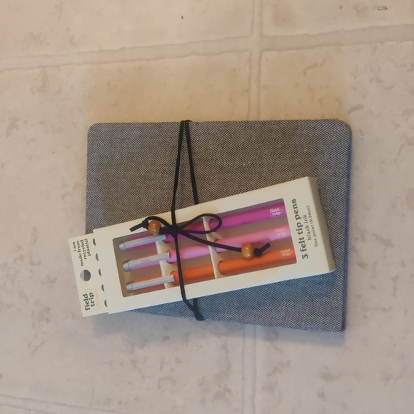 New! 1 ruled journal and 1 pack of felt tip black ink fine point (0.5mm) pens - Picture 11 of 11